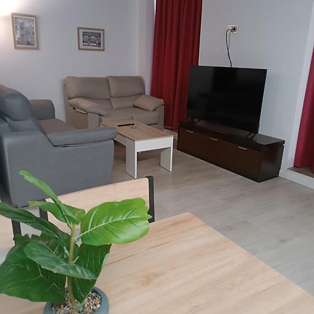 Apartamentos Turisticos Avila Puerta Del Puente 1-3 Dış mekan fotoğraf